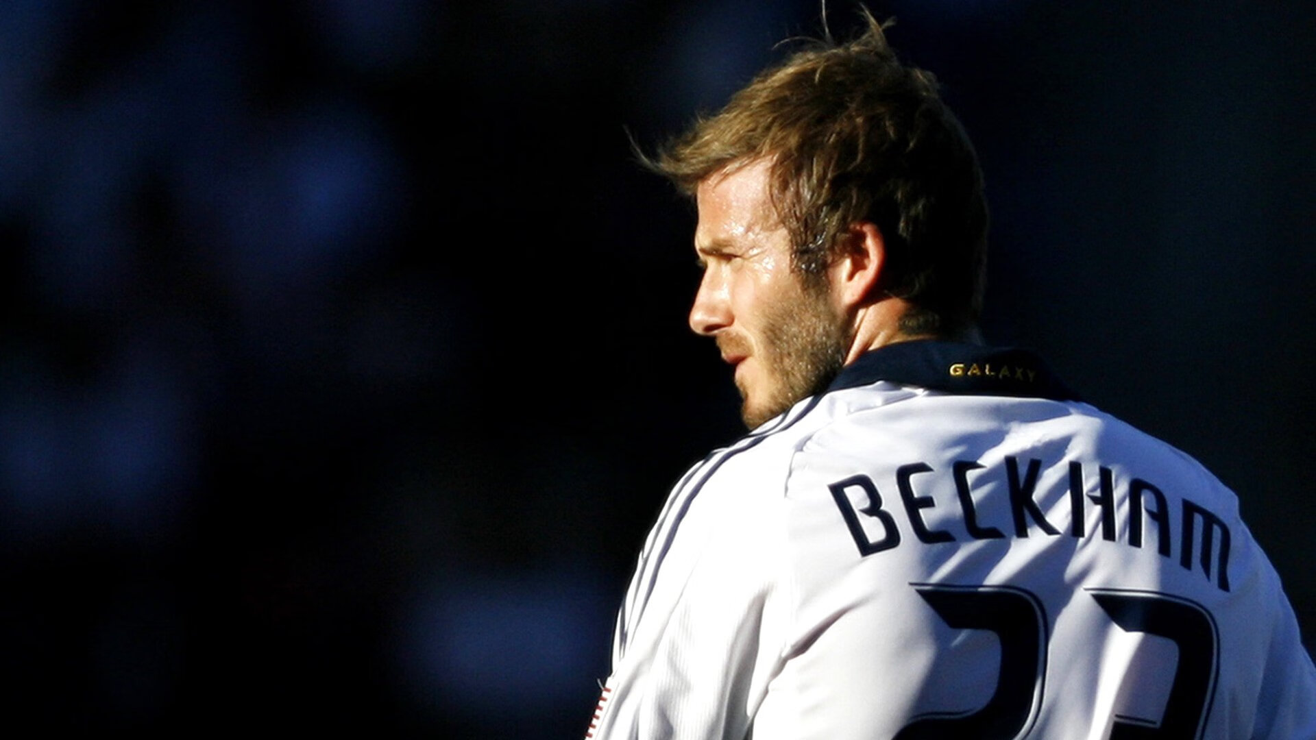 开云中国大陆-“腰旗式美式橄榄球：东部新区赛场新运动，挑战极限”